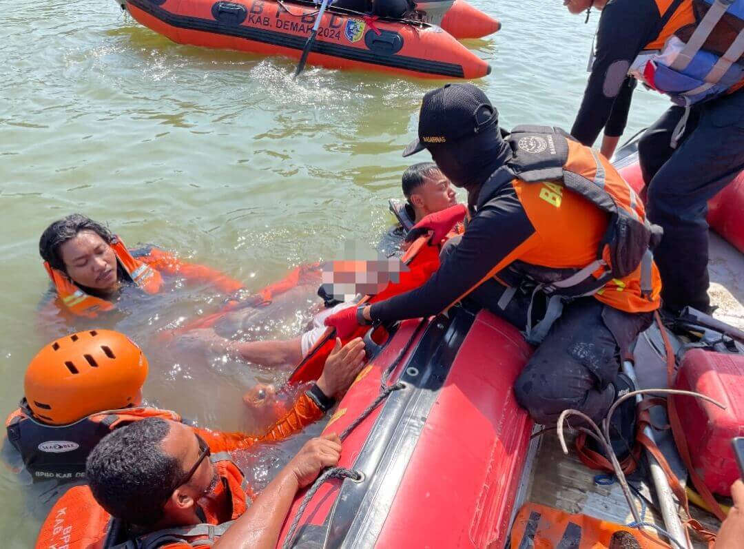 Tenggelam di Bendung Karet Kalijajar Demak