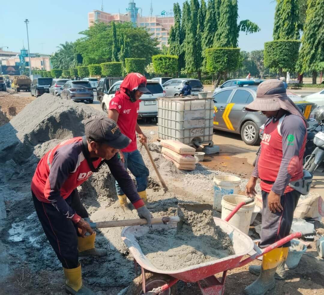 Penataan Drainase Simpang Lima