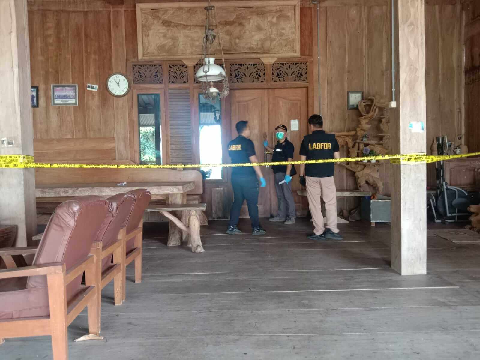 Pembakaran rumah warga di Karangawen