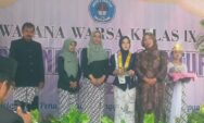 Tari Barongan Meriahkan Wasana Warsa Kelas IX SMPN 3 Guntur Demak