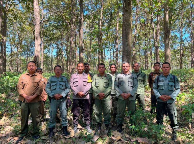 Patroli gabungan Perhutani Kebonharjo