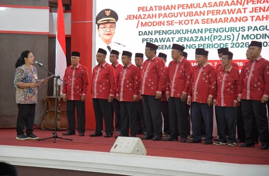 Pengukuhan Pengurus P2JS