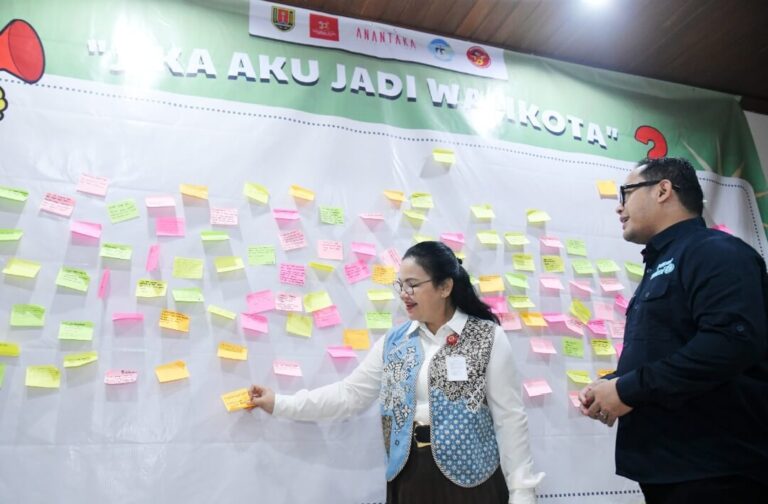 Agustina Wilujeng Pramestuti