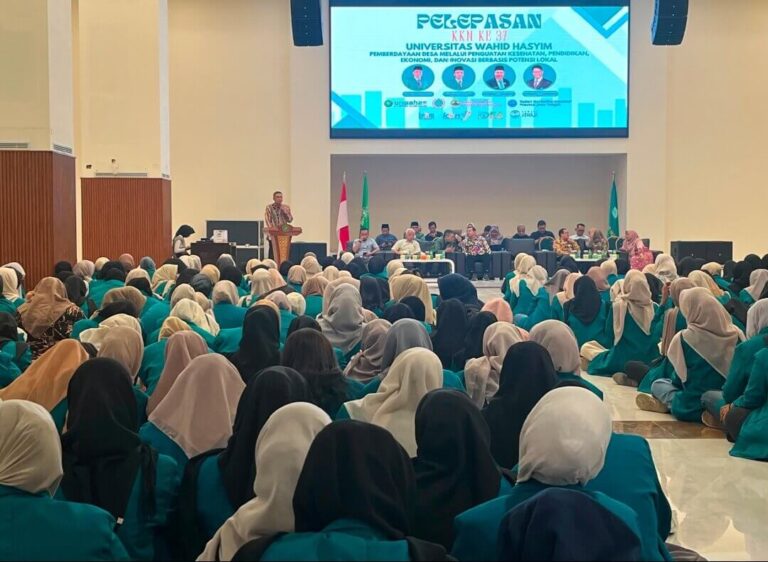 Mahasiswa Unwahas KKN di Kendal