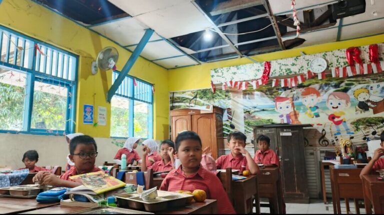 SDN Pendrikan Lor 02 Semarang