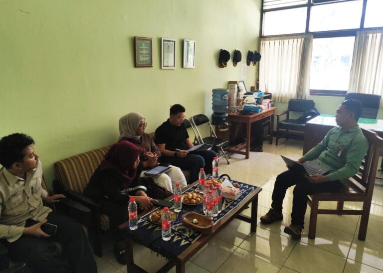 Perhutani Randublatung dan DLH Blora