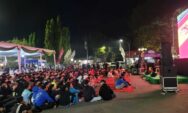 Bupati Blora dan Eva Monalisa Nobar Final Pildun Bersama Warga