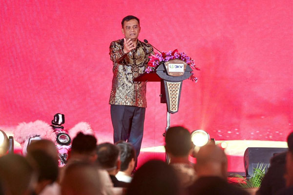 Investasi Rp 480,6 Miliar Masuk Jateng, Gubernur Luthfi Resmikan DKV Printing Indonesia asal Tiongkok