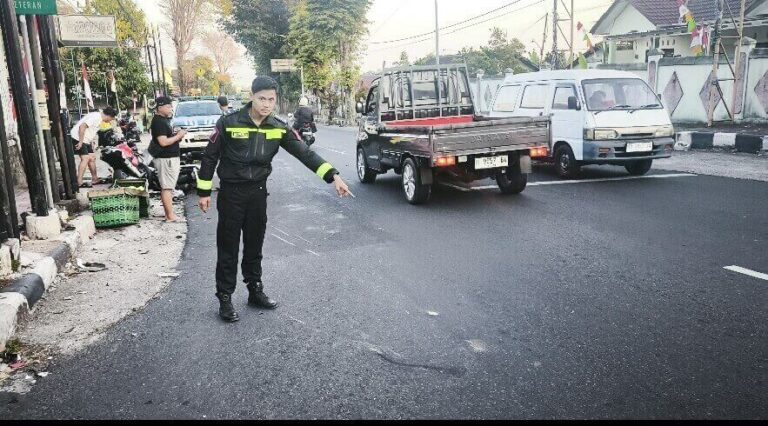 Kecelakaan di Simpang Tiga Tegalrejo Salatiga