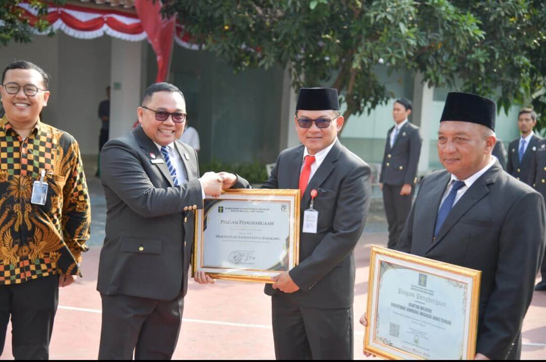 Pemkot Semarang Raih Penghargaan Hukum
