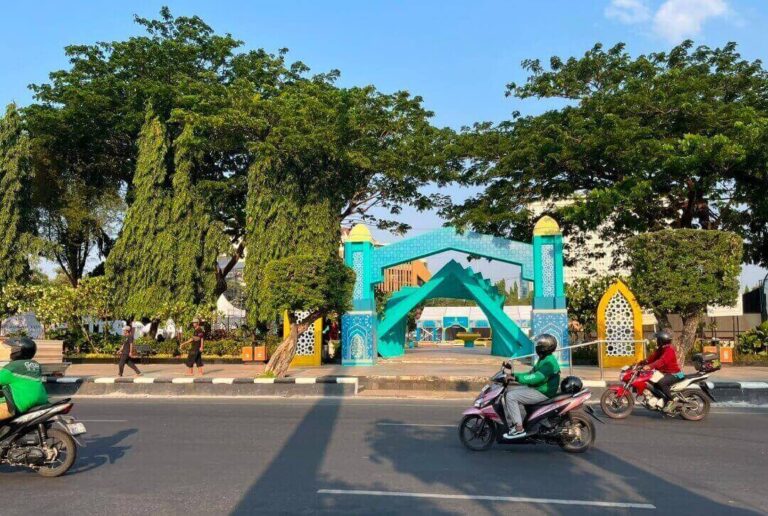 Lapangan Pancasila Simpang Lima Semarang