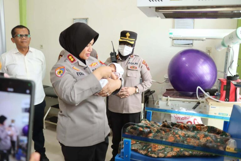 Penemuan Bayi di Terminal Pekalongan