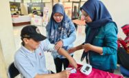 Tim Pengabdian Masyarakat Poltekkes Kemenkes Semarang Gelar Skrining Kesehatan Dasar di Mangunharjo