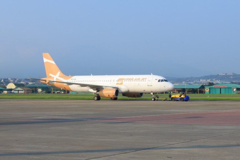 Super Air Jet