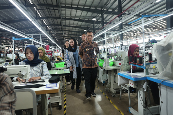 Hari Jadi ke-81 Jateng: Ekonomi Makin Gemilang, Angka Kemiskinan Terus Berkurang