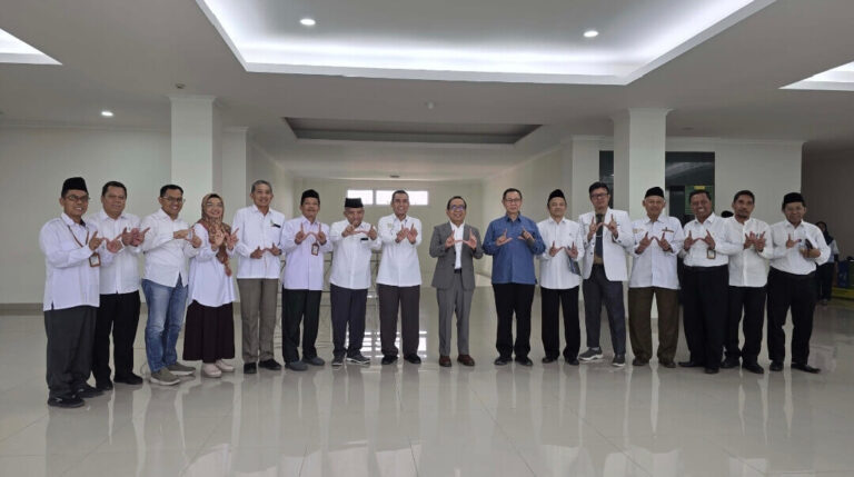 Menko PMK bersama jajaran UIN Walisongo
