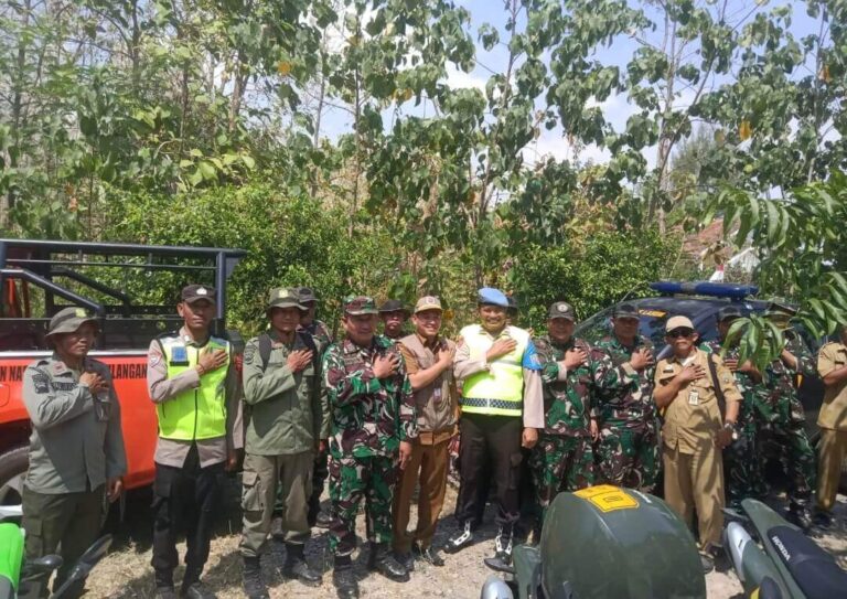 Patroli Gabungan di BKPH Gunung Lasem
