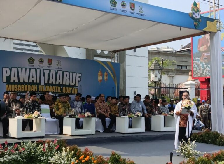 Pawai Ta'aruf MTQ Nasional XXXI