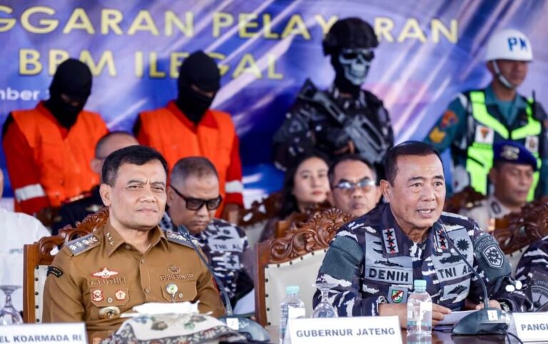Konferensi pers Mako Lanal Semarang