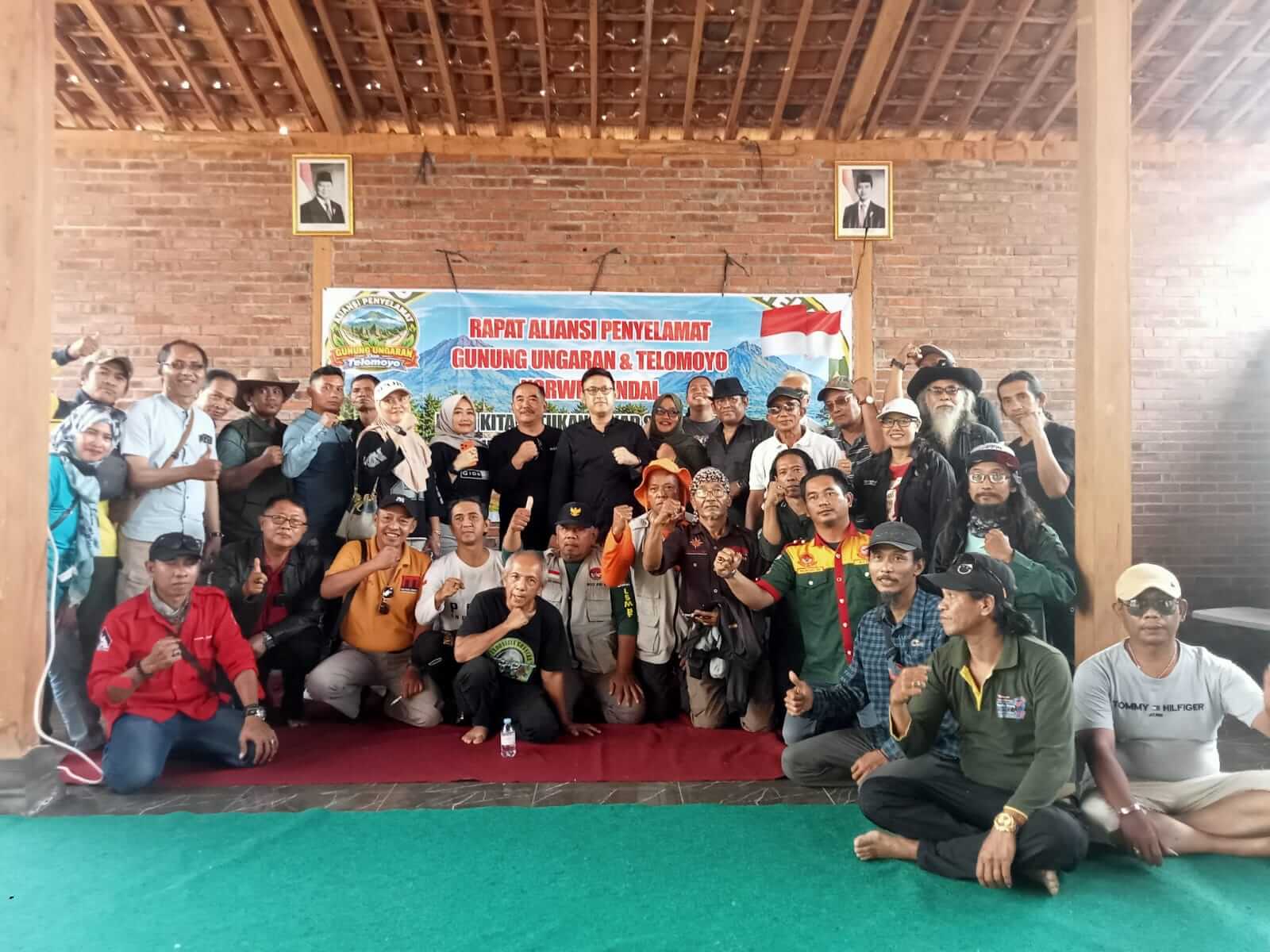 Korwil Kendal Aliansi Penyelamat Gunung Ungaran dan Telomoyo