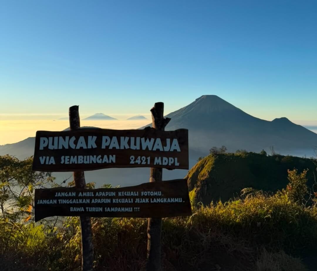Gunung Pakuwaja