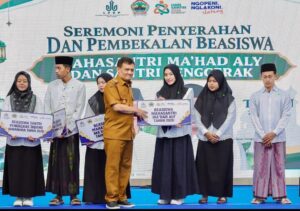 Beasiswa Pesantren Obah