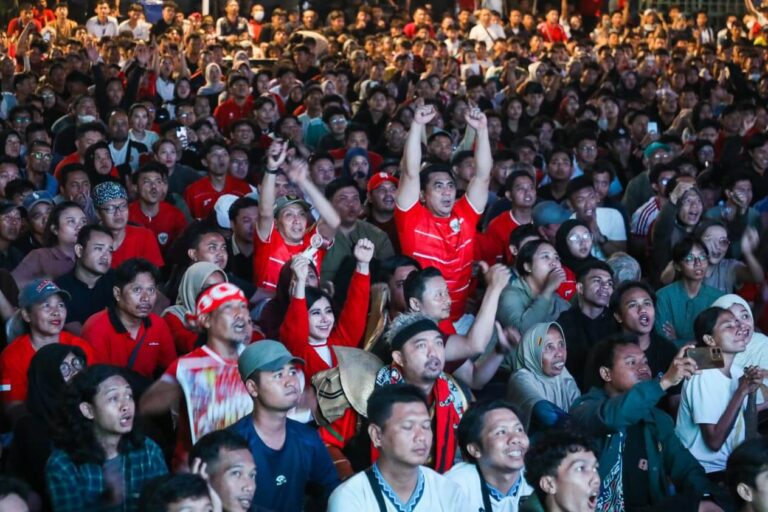 Nobar final ASEAN Cup di Gubernuran Jateng
