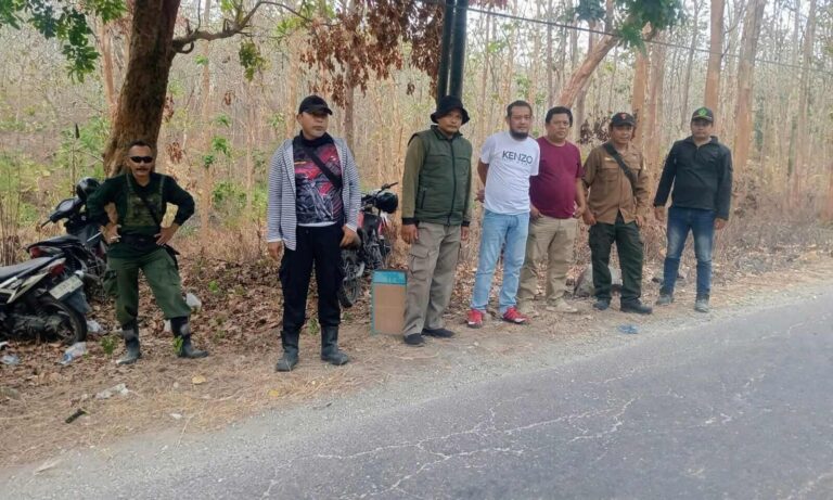 Perhutani Kebonharjo Patroli Bersama Polsek Sale