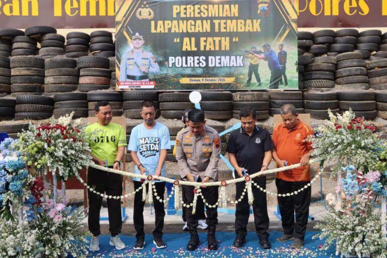 Peresmian Lapangan Tembak Al Fath
