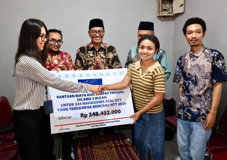 Bantuan biaya kos mahasiswa NTT