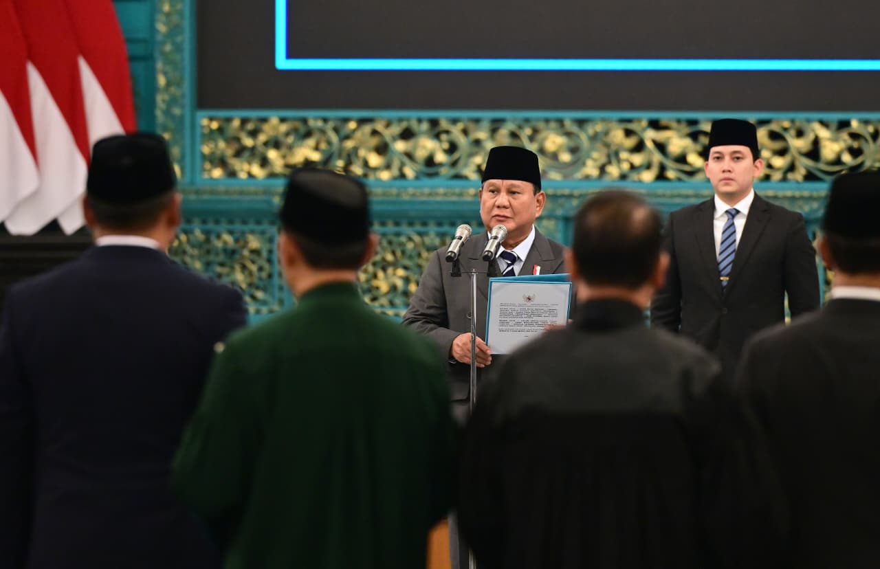 Prabowo Lantik Kepala BNPB