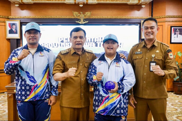 Ahmad Luthfi Pacu Atlet Disabilitas Jateng Borong Emas PeSONas di NTT